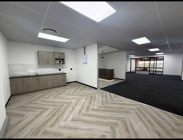 167M² OFFICE TO LET IN AUCKLAND PARK